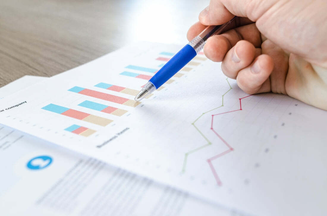 A Simple Guide to Understanding Why Mortgage Rates Go Up or Down